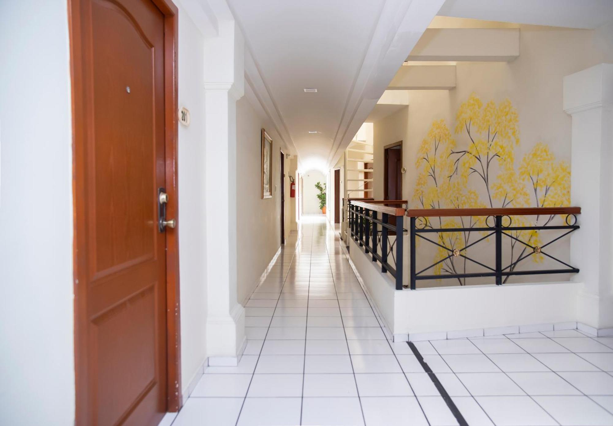 Hotel Villa Serena San Benito San Salvador Kültér fotó